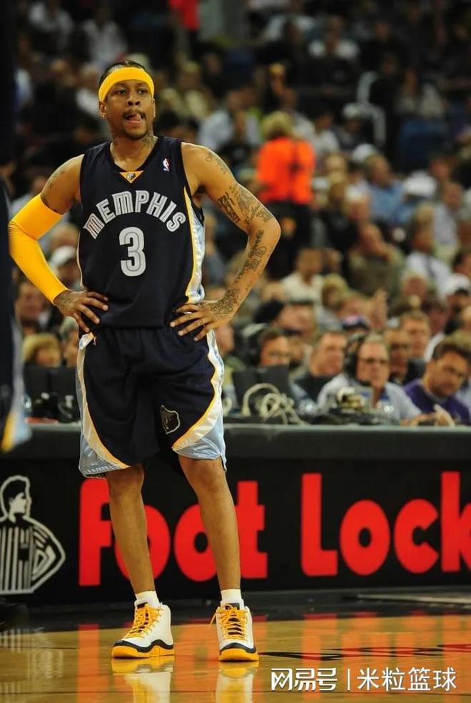 西蒙斯：我们向球迷展示了球队的能力；希望在热刺创造历史（西蒙斯：球队实力已展现给球迷，盼在热刺书写新篇章）