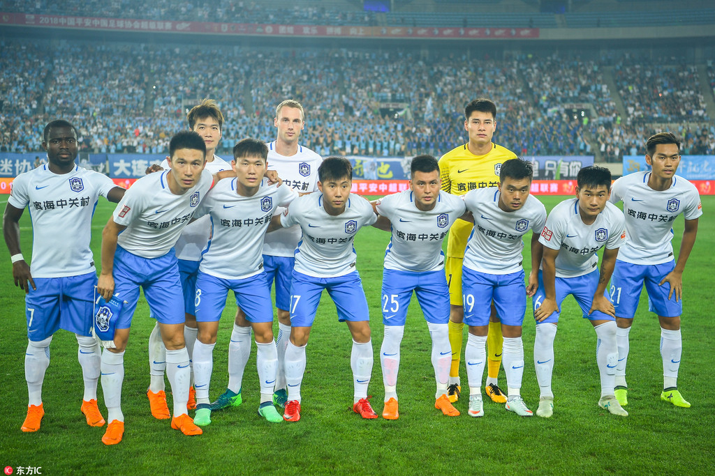 力压萨卡和哈兰德，官方：埃基蒂克当选第16轮英超最佳球员（英超第16轮最佳出炉：埃基蒂克当选，击败萨卡与哈兰德）