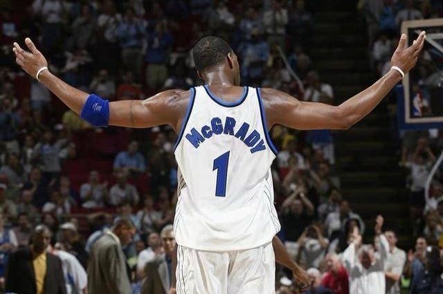 萨拉赫本赛季跑动增至9.7km，冲刺14.8次（萨拉赫本季跑动提升至9.7公里，冲刺达14.8次）