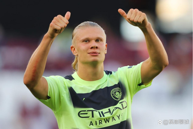 足球世界杯球场建设进入收尾阶段，安全标准升级（足球世界杯球场建设步入收官，安全标准全面升级）