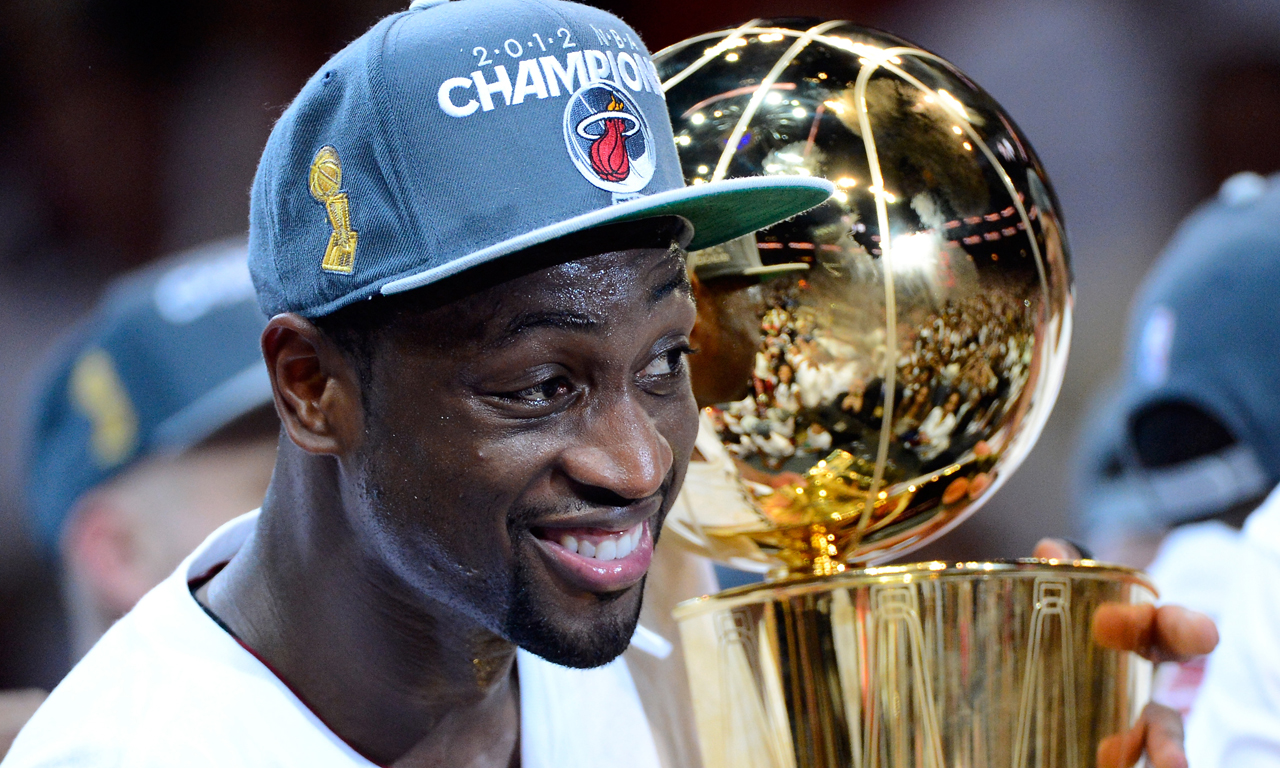 米奇：文班刚从伤病中恢复不久 每一天我们都在考虑其预防措施（米奇：文班刚伤愈，球队每天都在制定预防措施）