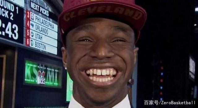 西甲战报：塔雷加乌龙，杜罗绝平，瓦伦西亚1-1平塞维利亚（西甲：塔雷加自摆乌龙，杜罗读秒救主，瓦伦西亚1-1战平塞维利亚）