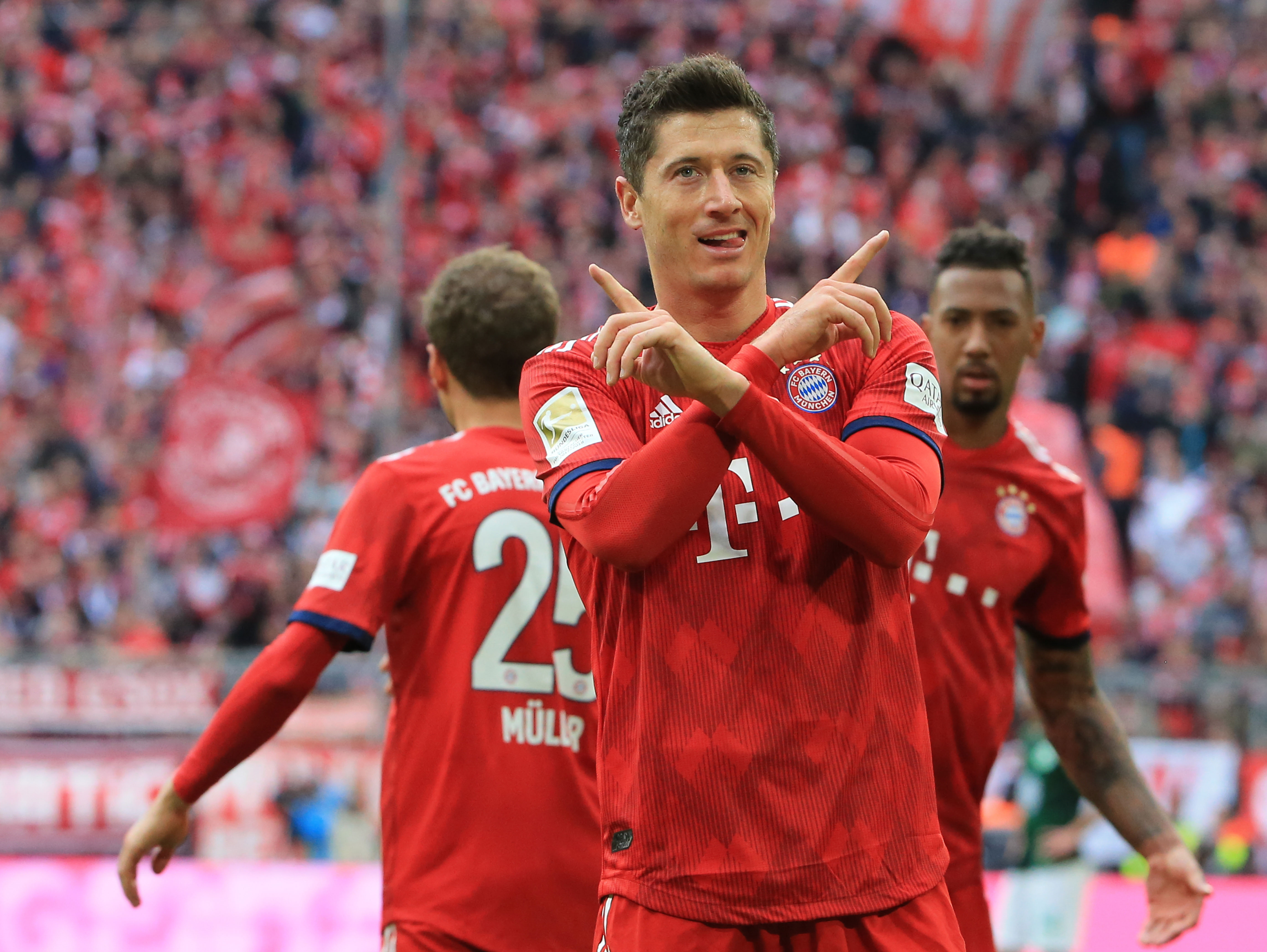 20岁264天！奥莱利是24年来破皇马球门最年轻英超球员（20岁264天，奥莱利创纪录：24年来攻破皇马球门最年轻的英超球员）