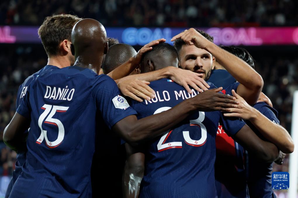 NBL最新MVP排行榜：科顿继续榜首，戴维斯反超索比升至第2（NBL最新MVP榜更新：科顿稳居榜首，戴维斯反超索比升至第二）