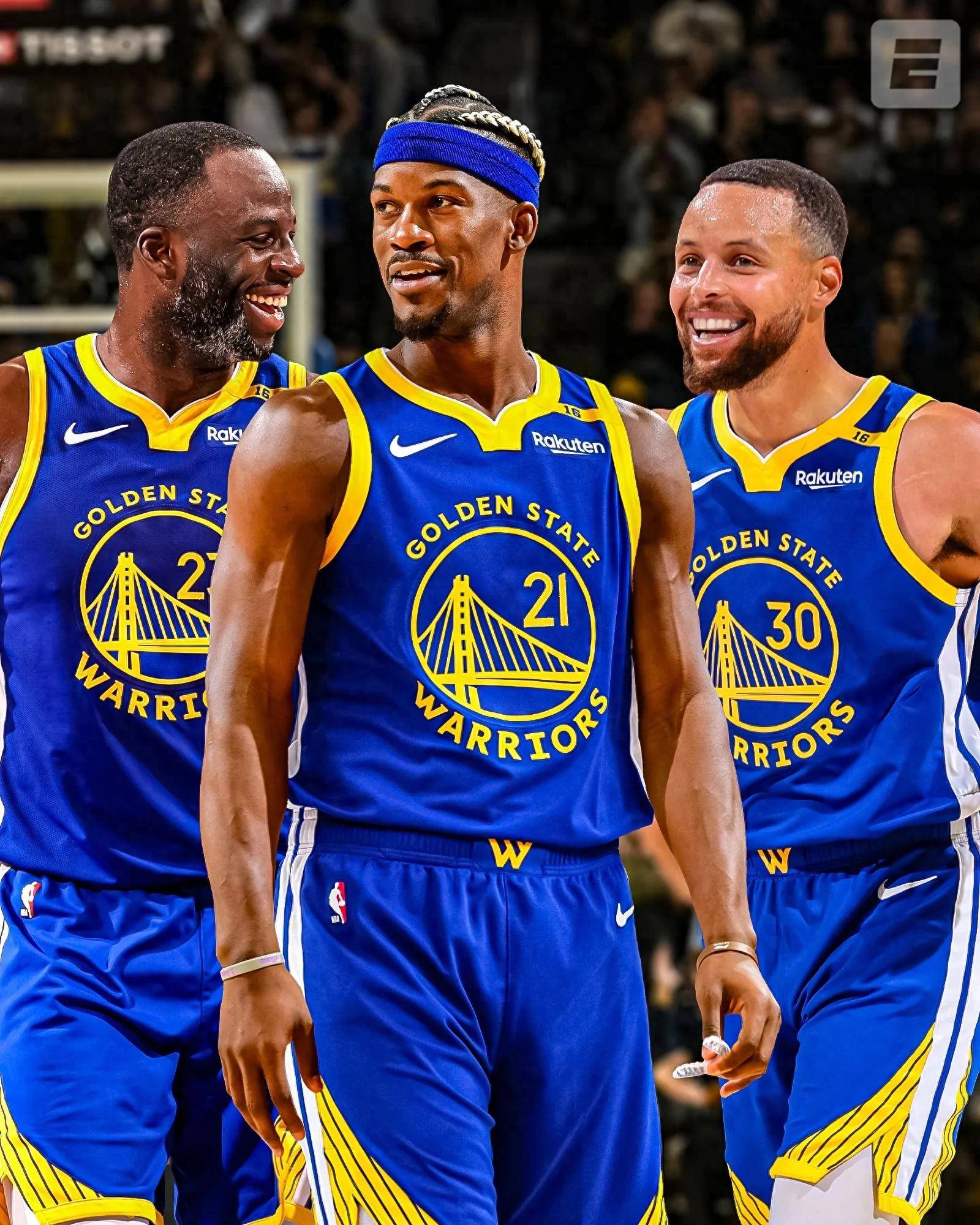 马卡：皇马密切关注科莫后卫拉蒙，英超多队也展开考察（马卡报：皇马紧盯科莫后卫拉蒙，英超多队亦派人考察）