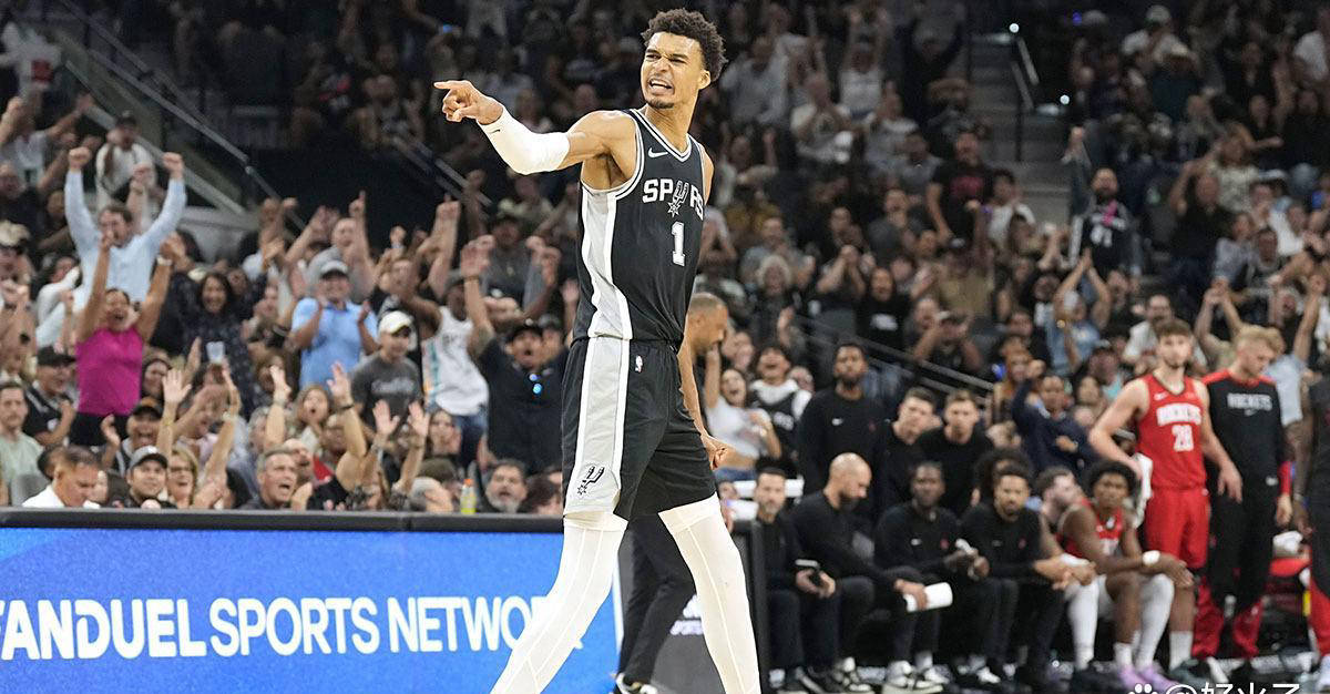 梅西助攻帽子戏法再次爆红全网（梅西上演助攻帽子戏法，再度引爆全网）