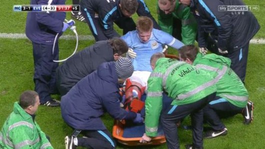 足球中超新赛季赛程发布，王牌对决连环上演（中超新赛季赛程官宣，强强对话接连上演）