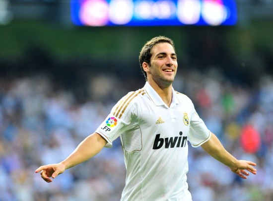 西班牙U21队11月大名单：莫斯克拉领衔，贡萨洛、吉乌在列（西班牙U21公布11月集训名单：莫斯克拉领衔，贡萨洛与吉乌入选）